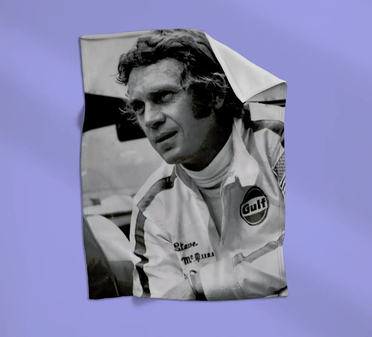 Steve McQueen in Le Mans, 1971 coperta in pile da Gallery Print and Art Limited