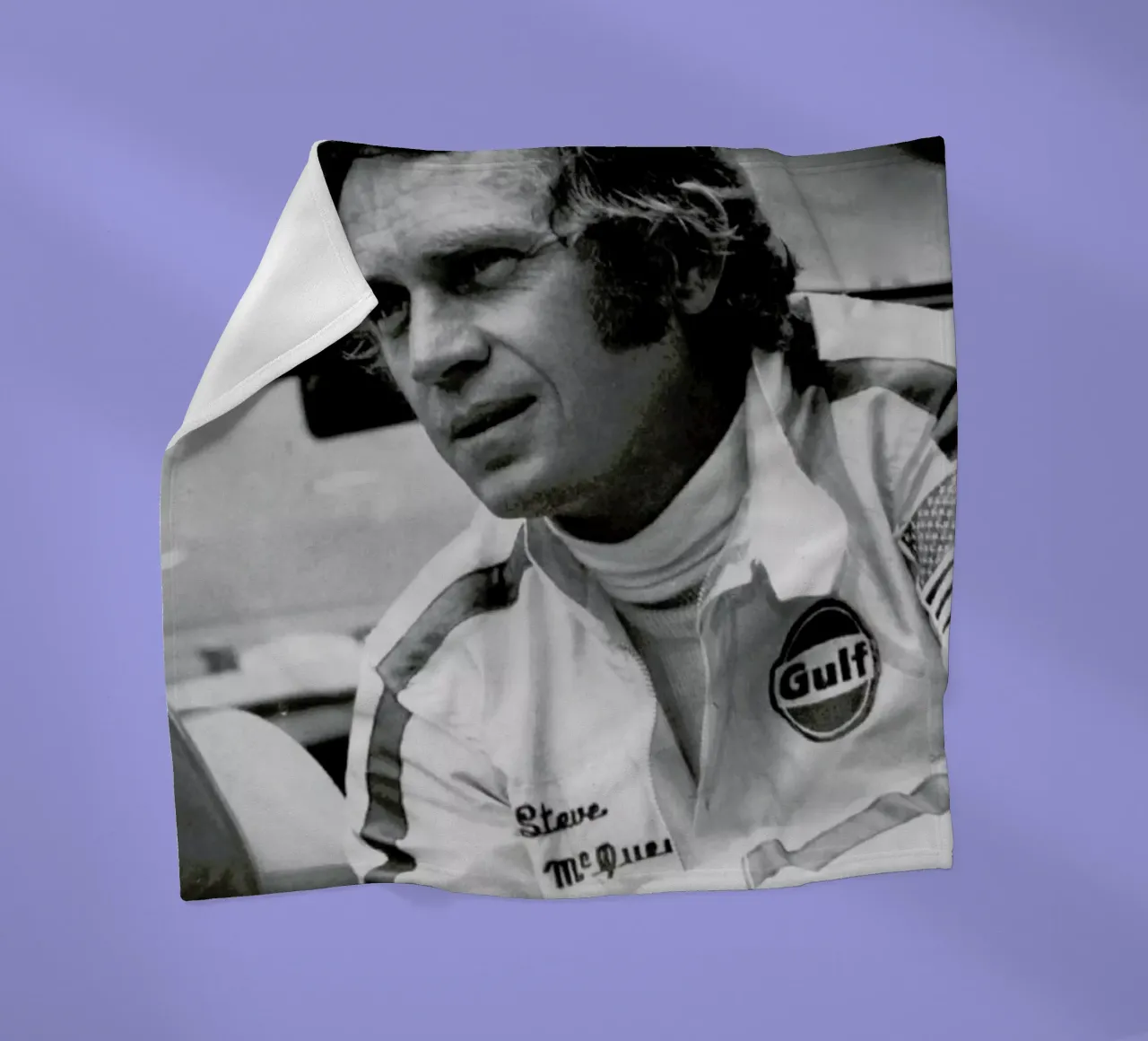 Steve McQueen in Le Mans, 1971 coperta in pile da Gallery Print and Art Limited
