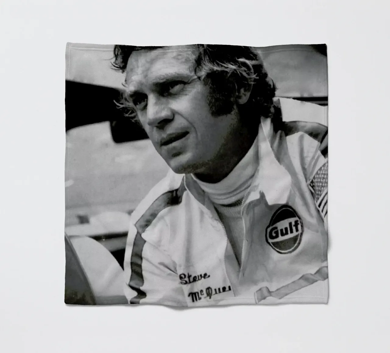 Steve McQueen in Le Mans, 1971 coperta in pile da Gallery Print and Art Limited