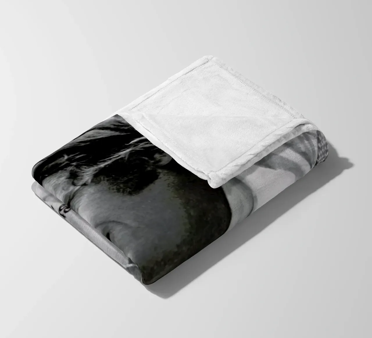 Steve McQueen in Le Mans, 1971 coperta in pile da Gallery Print and Art Limited