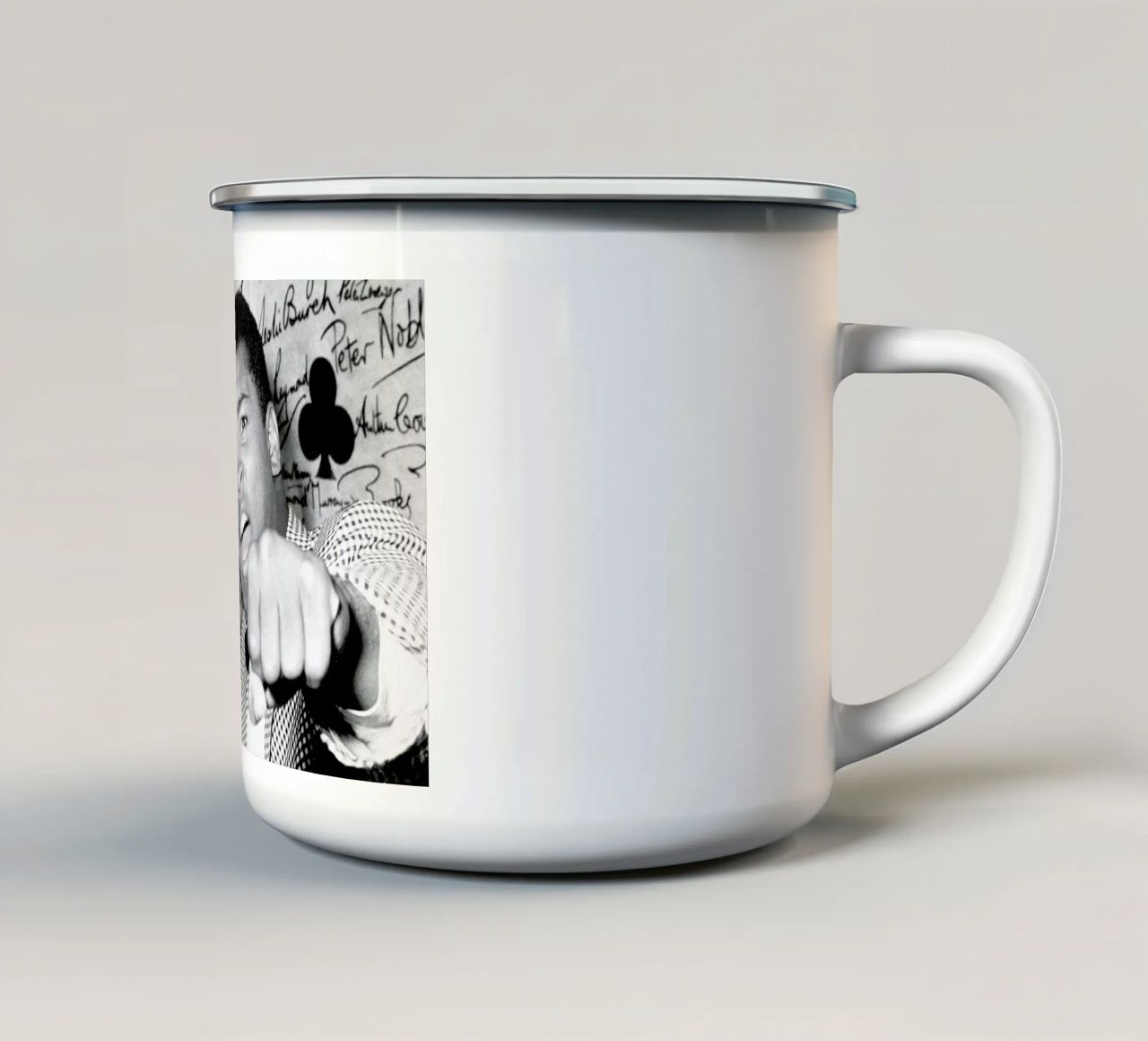 Muhammad Ali - The Greatest tazza in smalto da Gallery Print and Art Limited