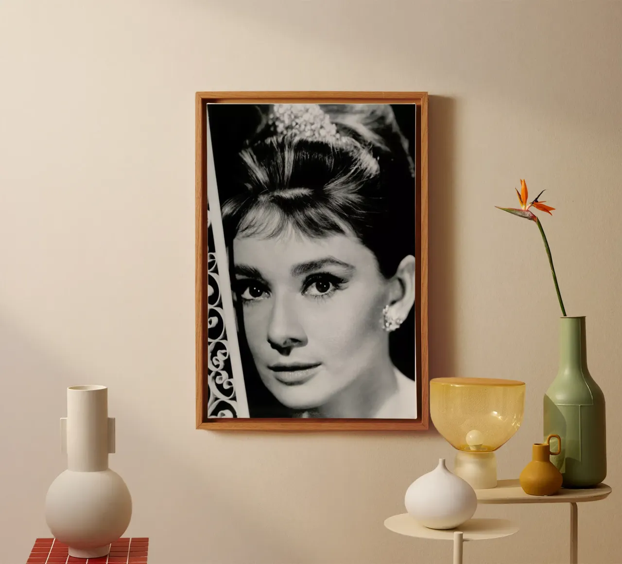 Audrey Hepburn 3 tela con Cornice a cassetta da Gallery Print and Art Limited