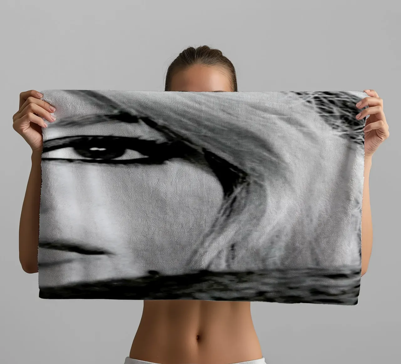Brigitte Bardot 4 asciugamano da bagno da Gallery Print and Art Limited
