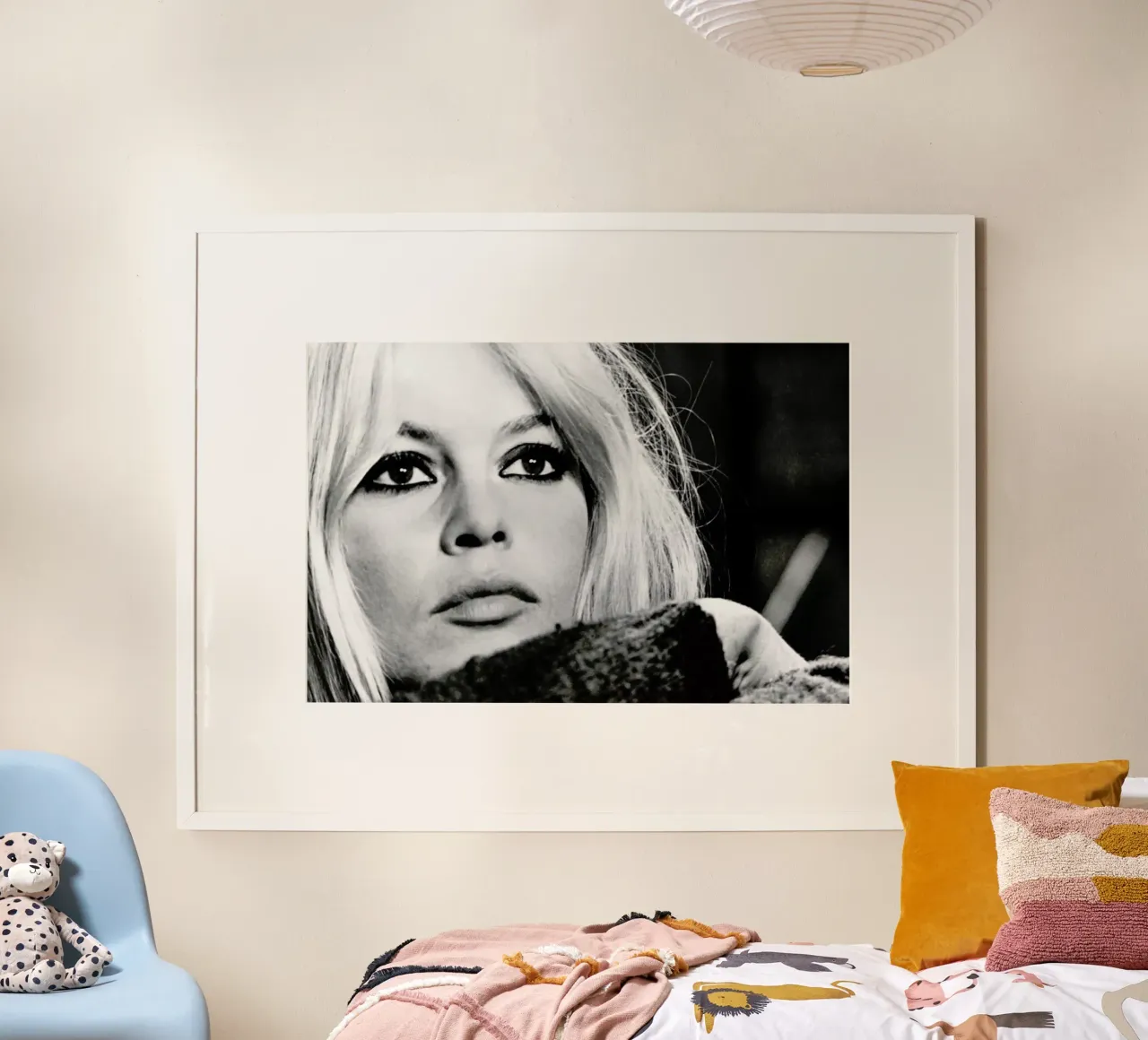 Brigitte Bardot 4 poster con telaio in plastica da Gallery Print and Art Limited