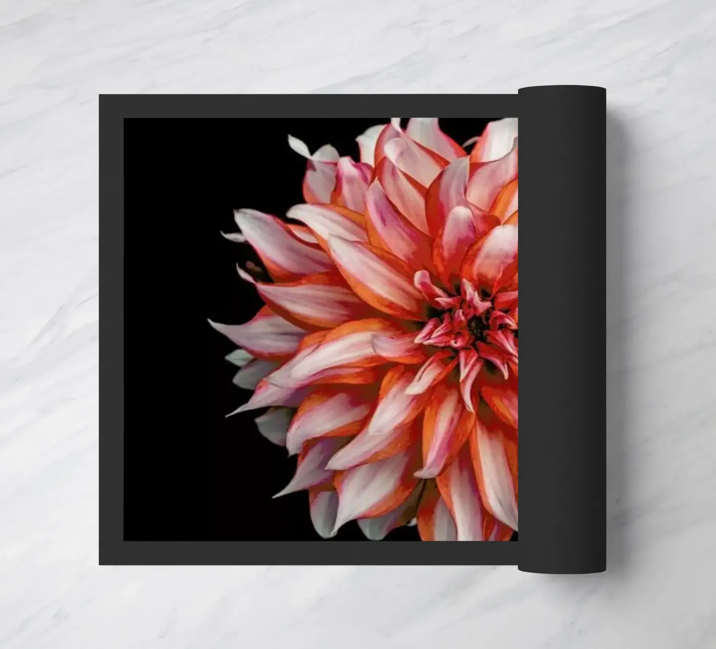 Devil Dahlia zerbino da Curious Collections by Marielle Leenders