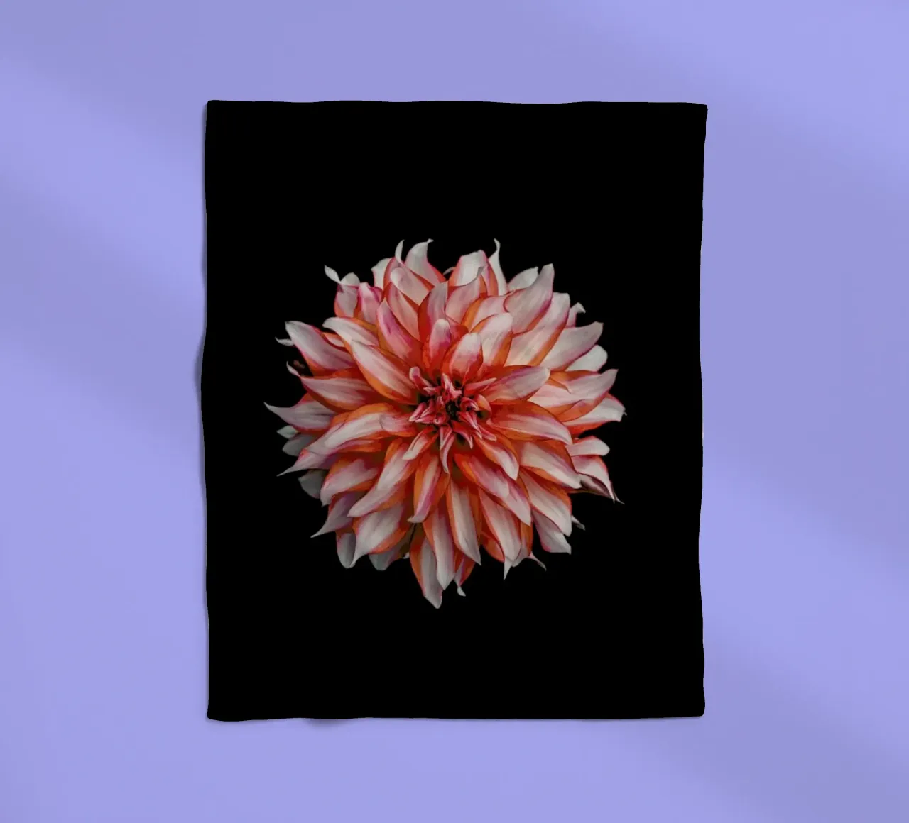 Devil Dahlia fleecedeken van Curious Collections by Marielle Leenders