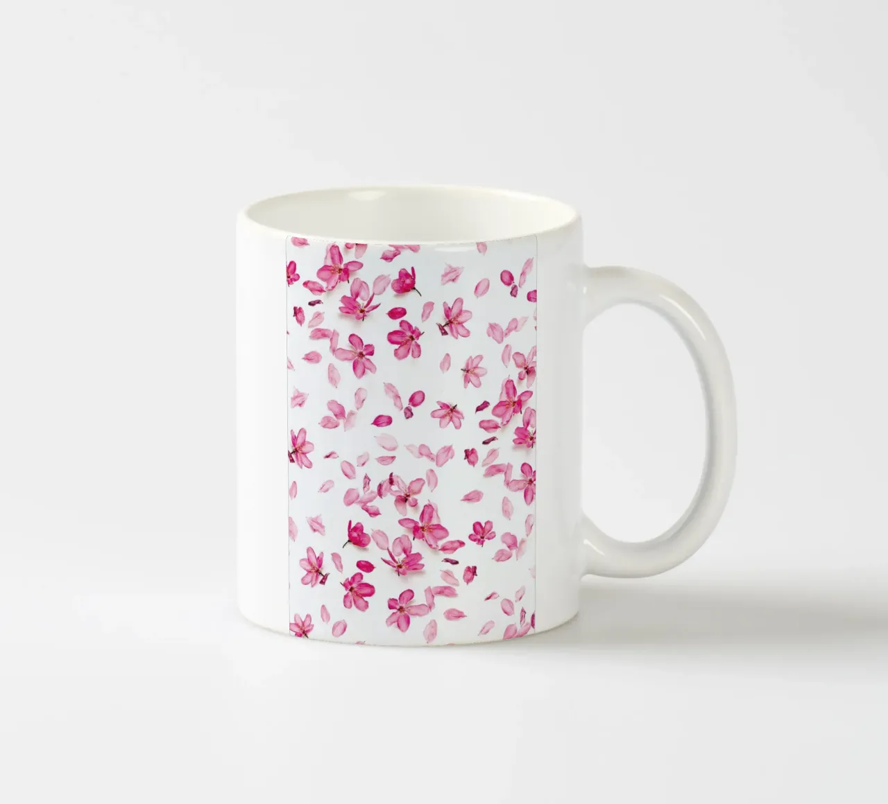 Blossom Fall tazza in ceramica da Curious Collections by Marielle Leenders