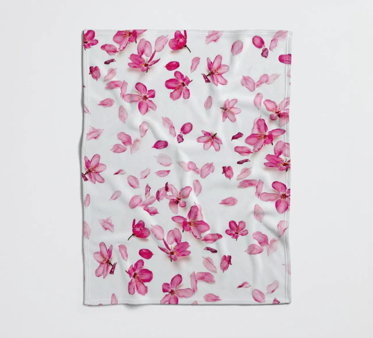 Blossom Fall coperta in pile da Curious Collections by Marielle Leenders