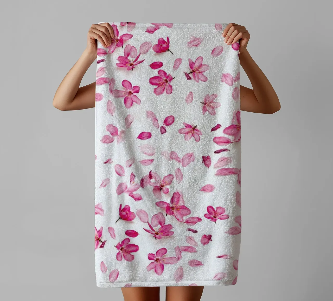 Blossom Fall asciugamano da bagno da Curious Collections by Marielle Leenders