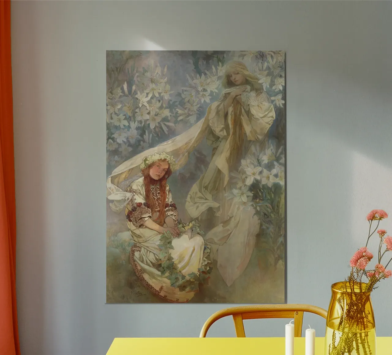 Alphonse Mucha - Madonna dei Gigli poster con telaio in legno da Timeless Artworks