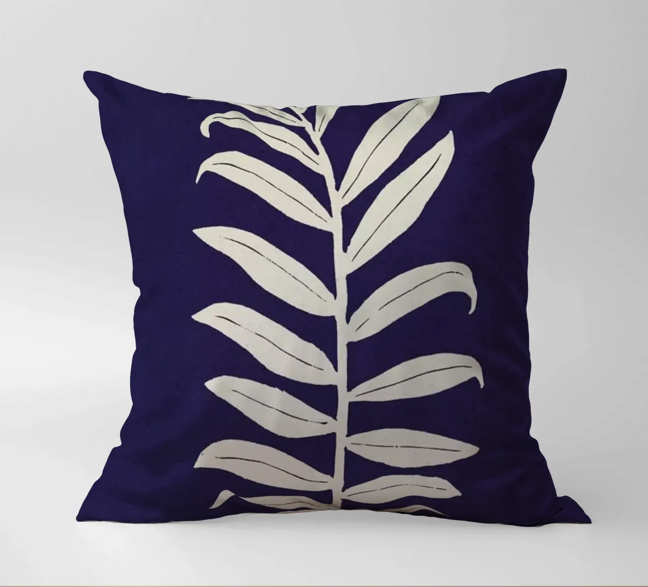 Areca Palmata Deepnight Moon cuscino da Elena Veronese