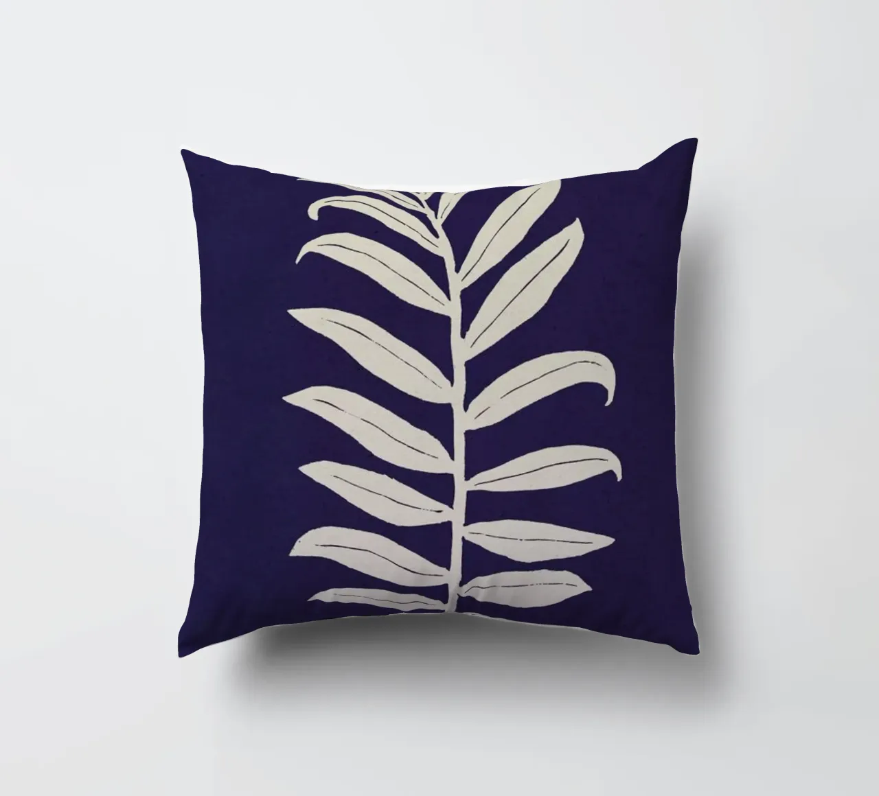 Areca Palmata Deepnight Moon cuscino da Elena Veronese