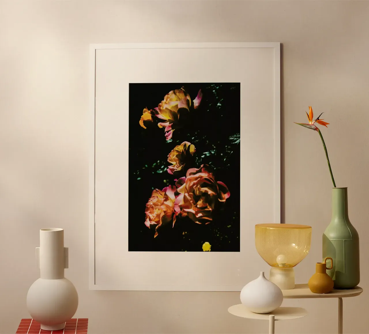 The Rose poster con telaio in legno da Pale Grain
