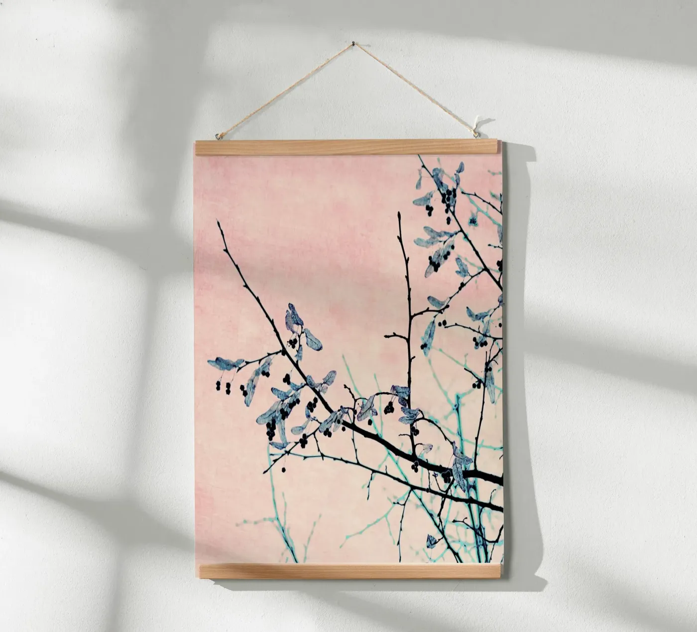 Winter Berries I poster da Ingrid Beddoes