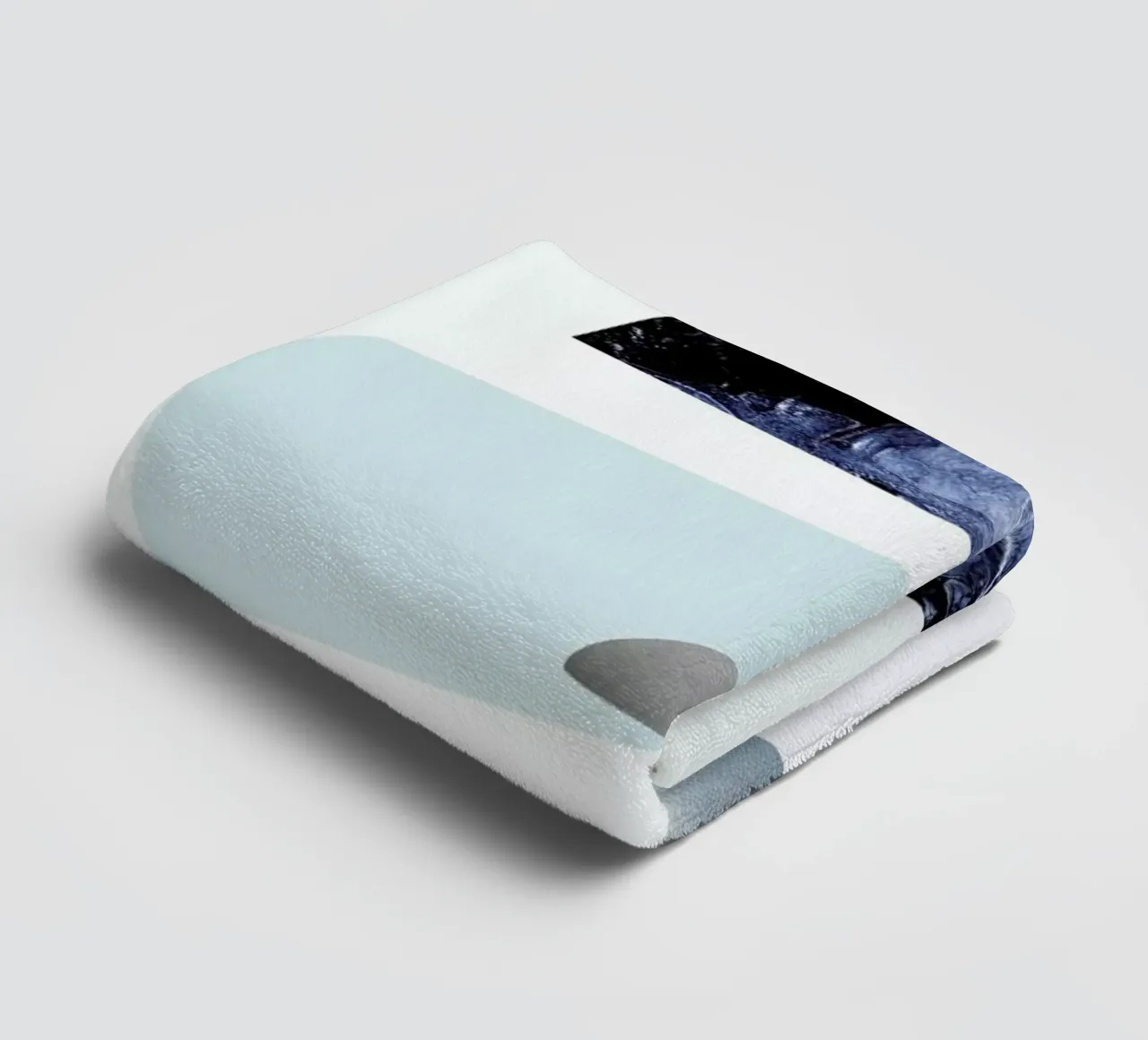 The Blues No.2 towel by petiteCAPS