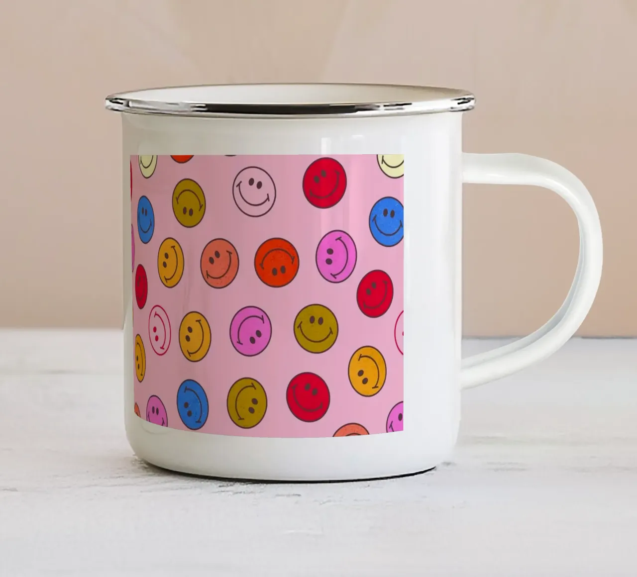 Retro Smiley Faces Seamless Pattern - Neon Colors emaille mok van showmemars