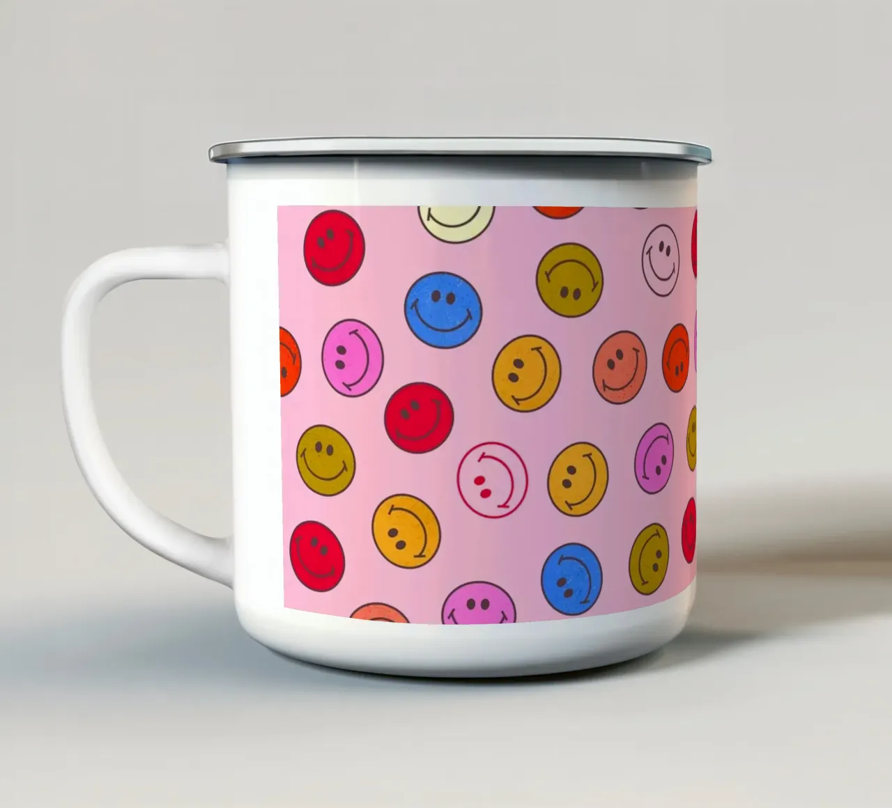 Retro Smiley Faces Seamless Pattern - Neon Colors emaille mok van showmemars