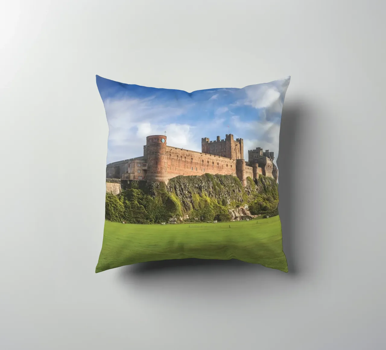Bamburgh Castle cuscino da Dave Hare Photography