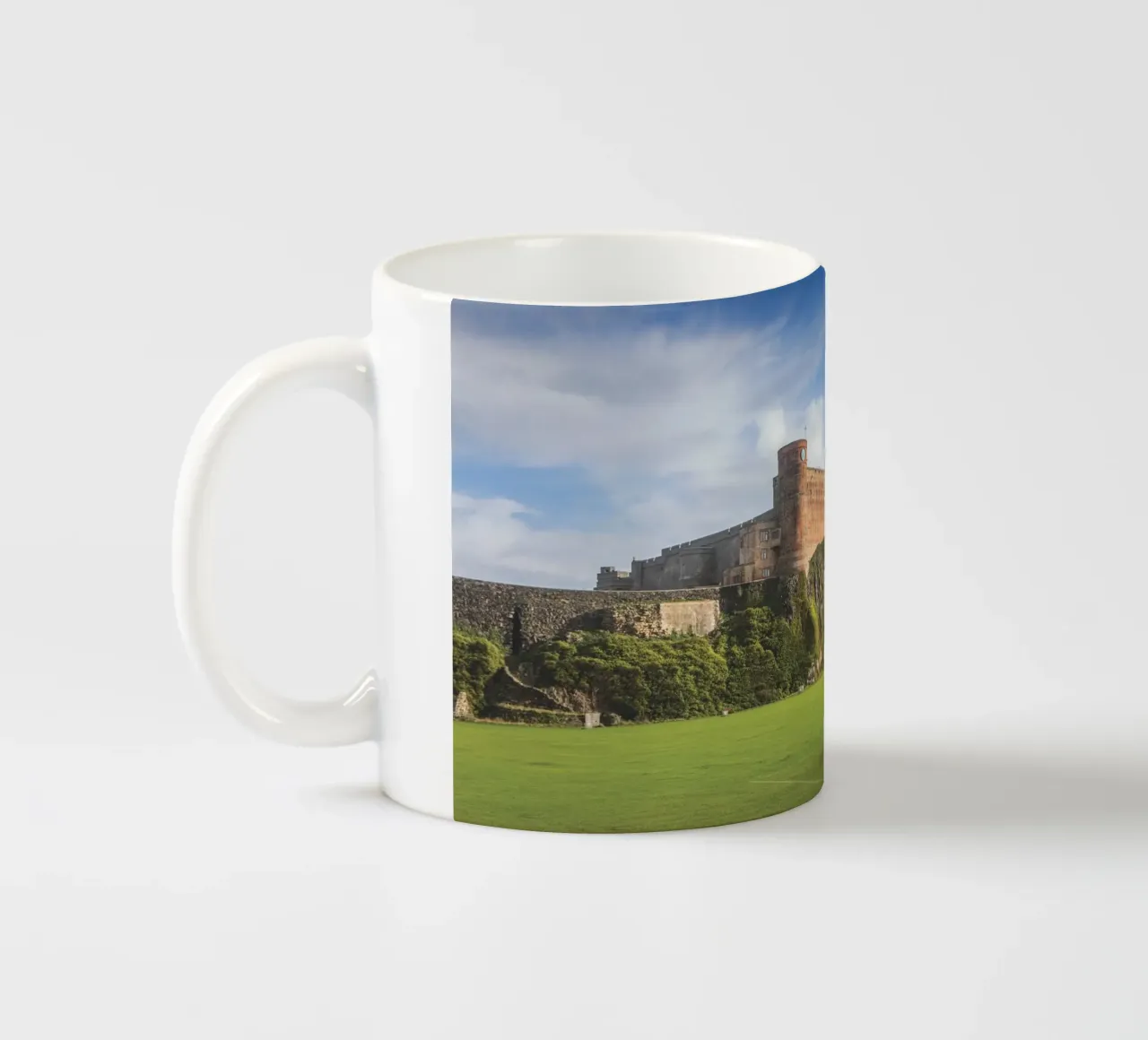 Bamburgh Castle tazza in ceramica da Dave Hare Photography