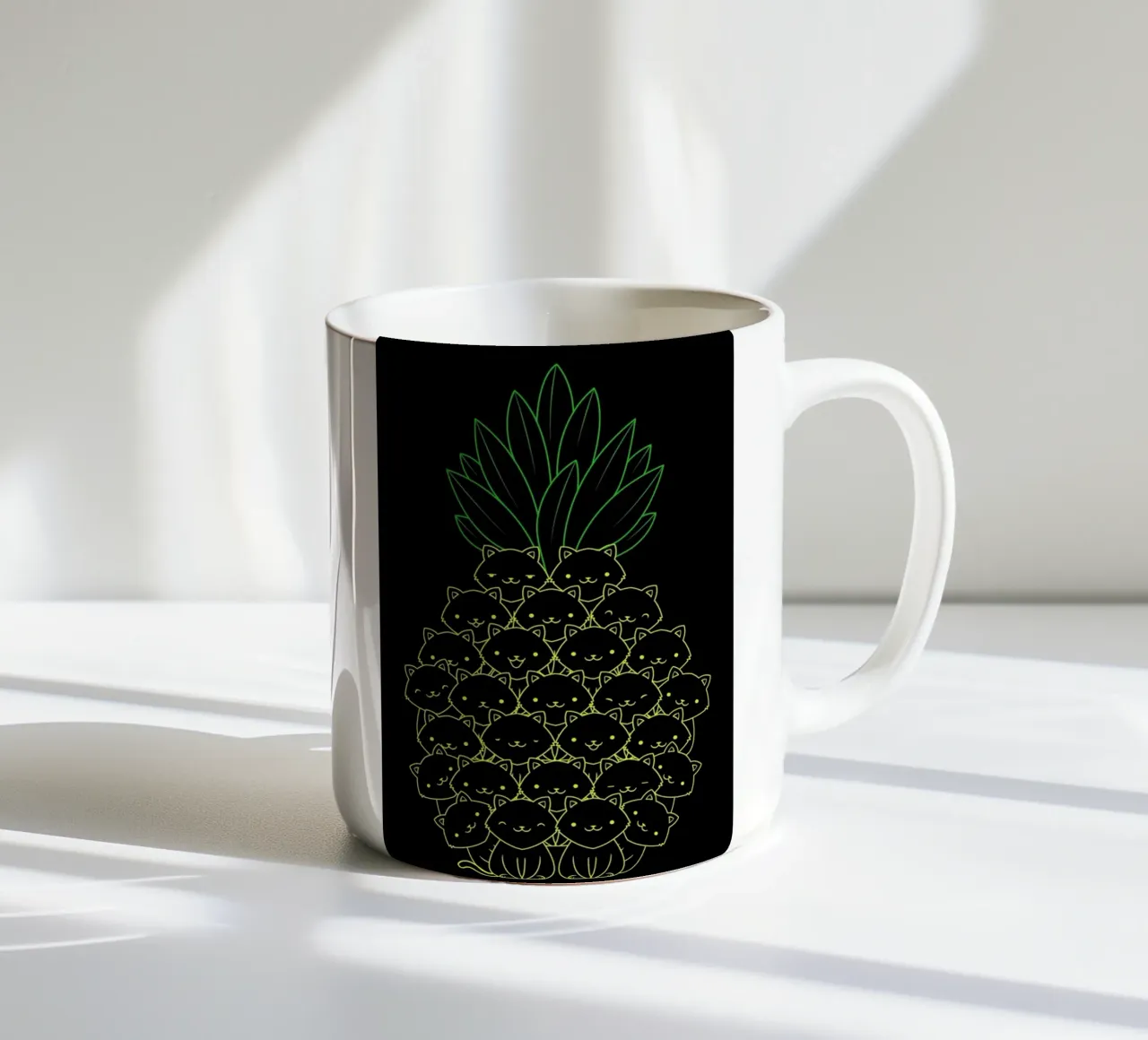 Pineaple Cat tazza in ceramica da Tobe Fonseca