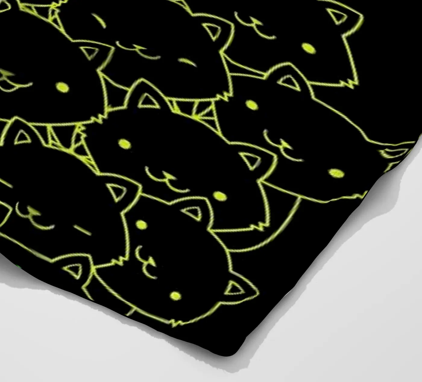 Pineaple Cat coperta in pile da Tobe Fonseca