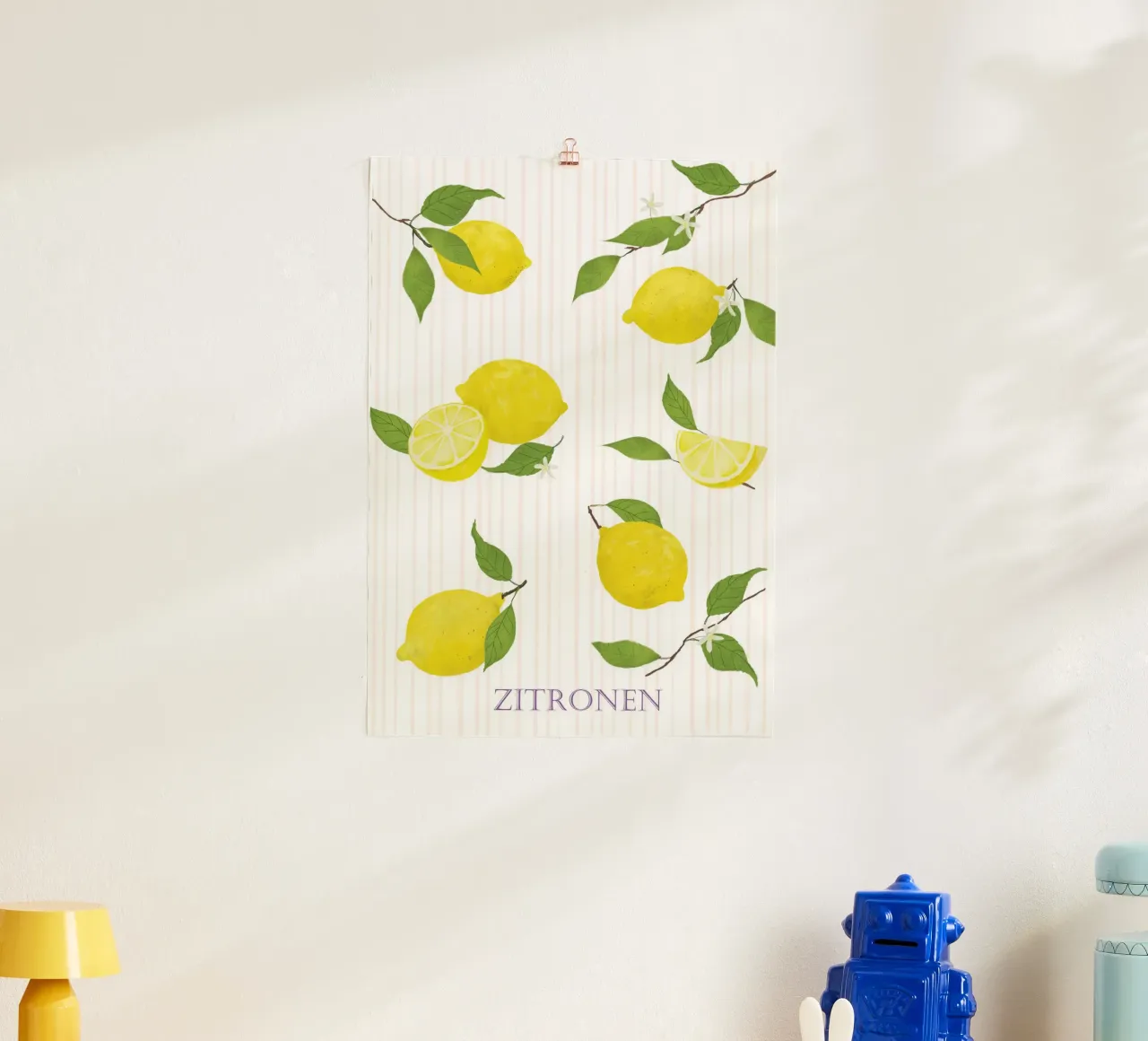 Limoni con foglie e fiori poster con telaio in legno da Farbwelten