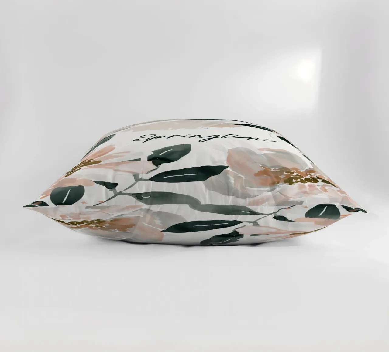 Springtime (floral) cuscino da treechild