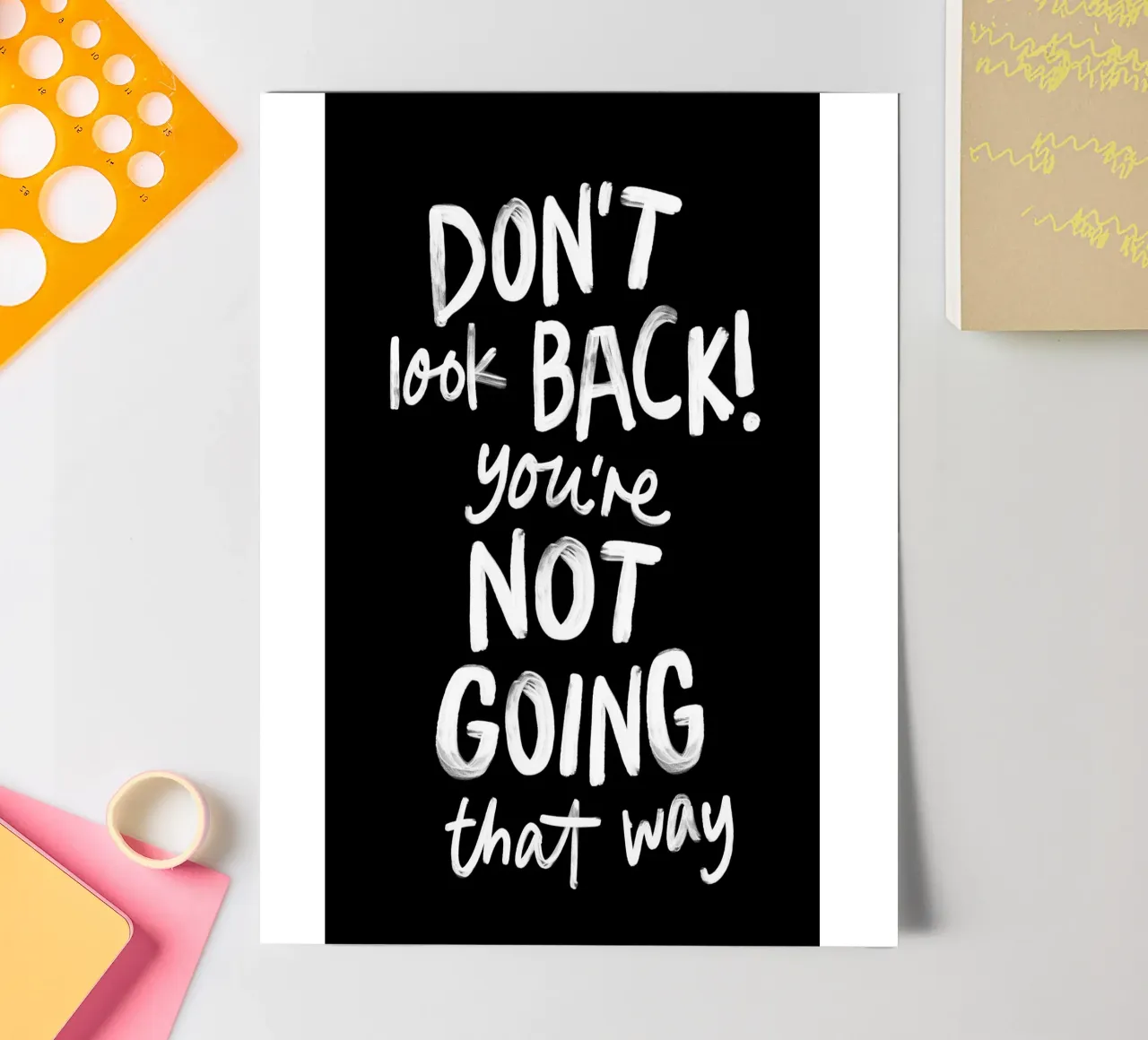 Don't Look Back You're Not Going That Way Inspirierendes Zitat Stickerbogen von THE MOTIVATED TYPE