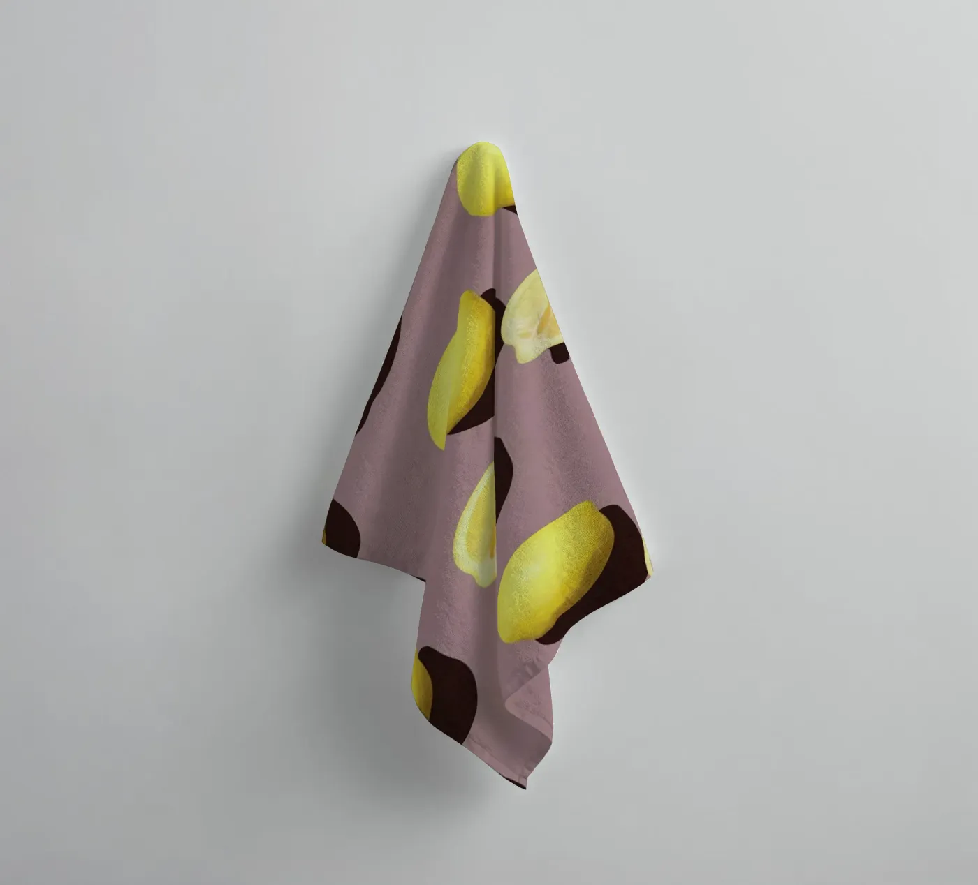 Fruit 19 badhanddoek van STUDIO LEEMO
