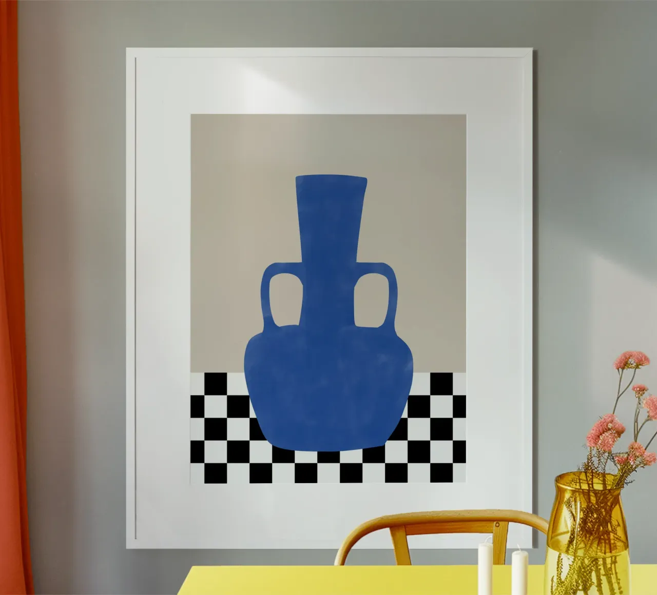 Scacchiera con vaso azzurro poster con telaio in legno da Pictufy Sun & Spirit