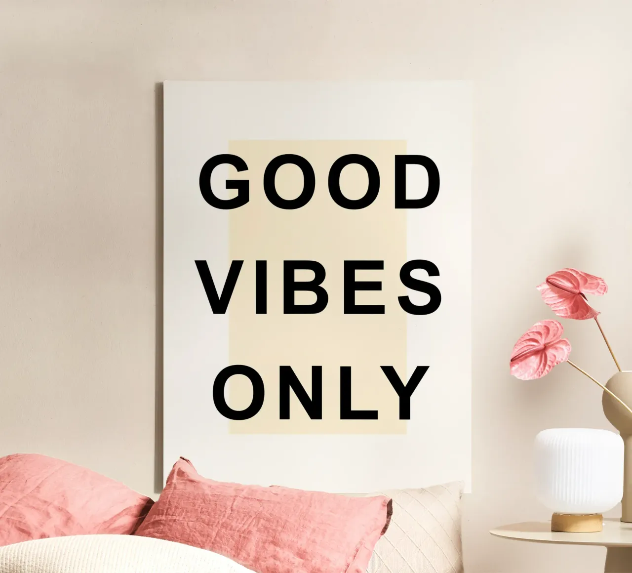 Nur gute Vibes | Positives Zitat Leinwand mit Schattenfugenrahmen von Inspirify
