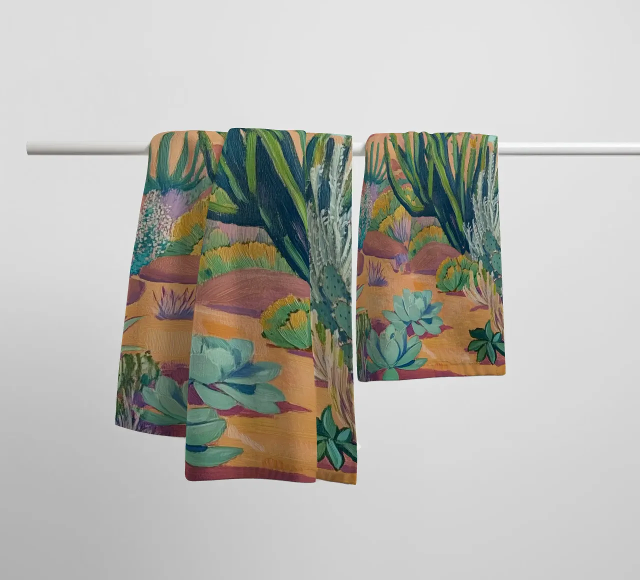 Vibrante paesaggio desertico con cactus asciugamano da bagno da Melloi Art Print