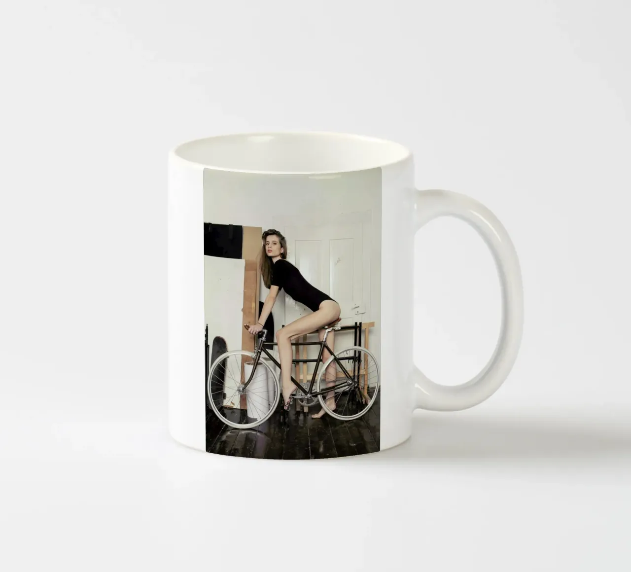 Muslauf Keramik Tasse von Matevž Kosterov