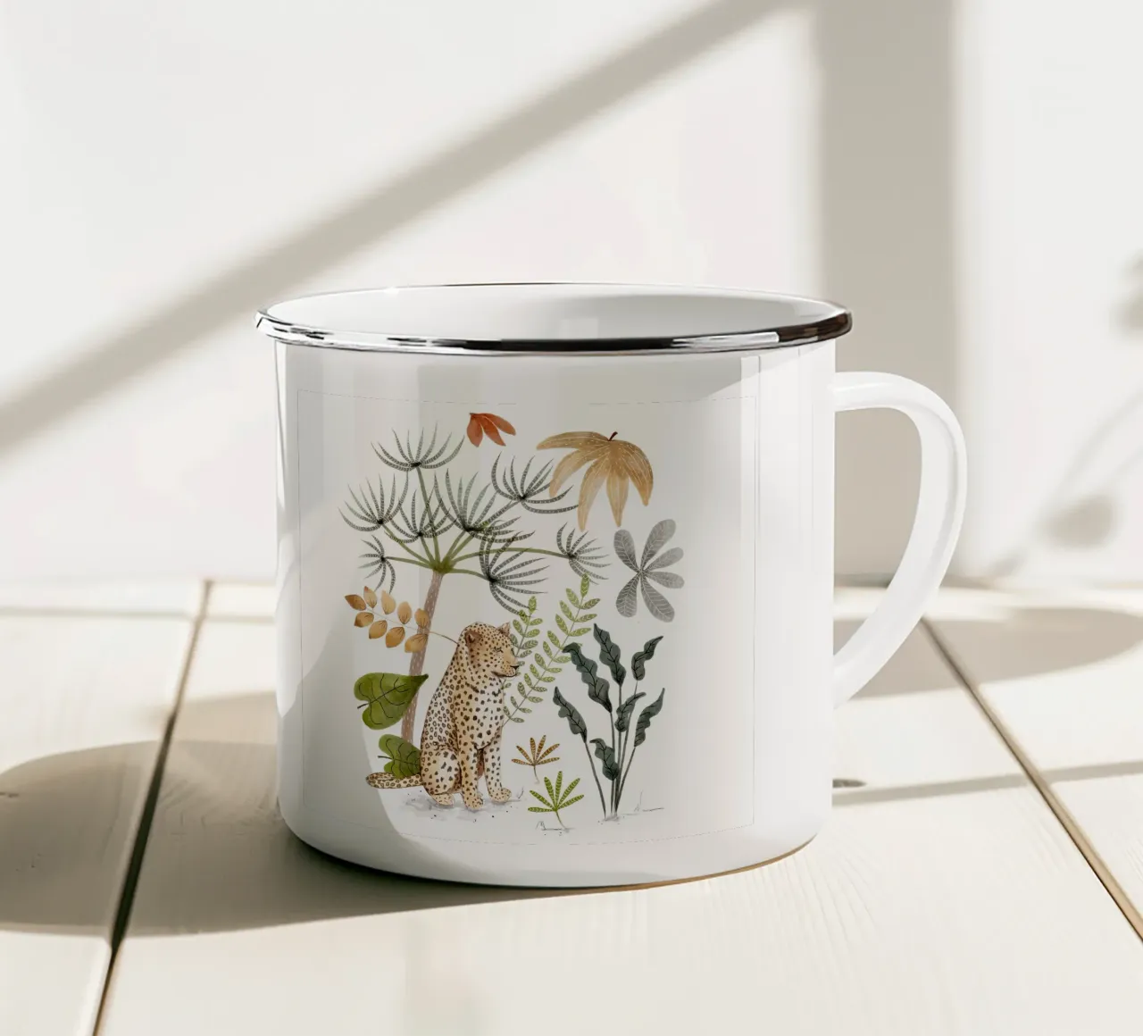 Luipaard in weelderige jungle Botanische illustratie kunstdruk emaille mok van Urchin Bay Art