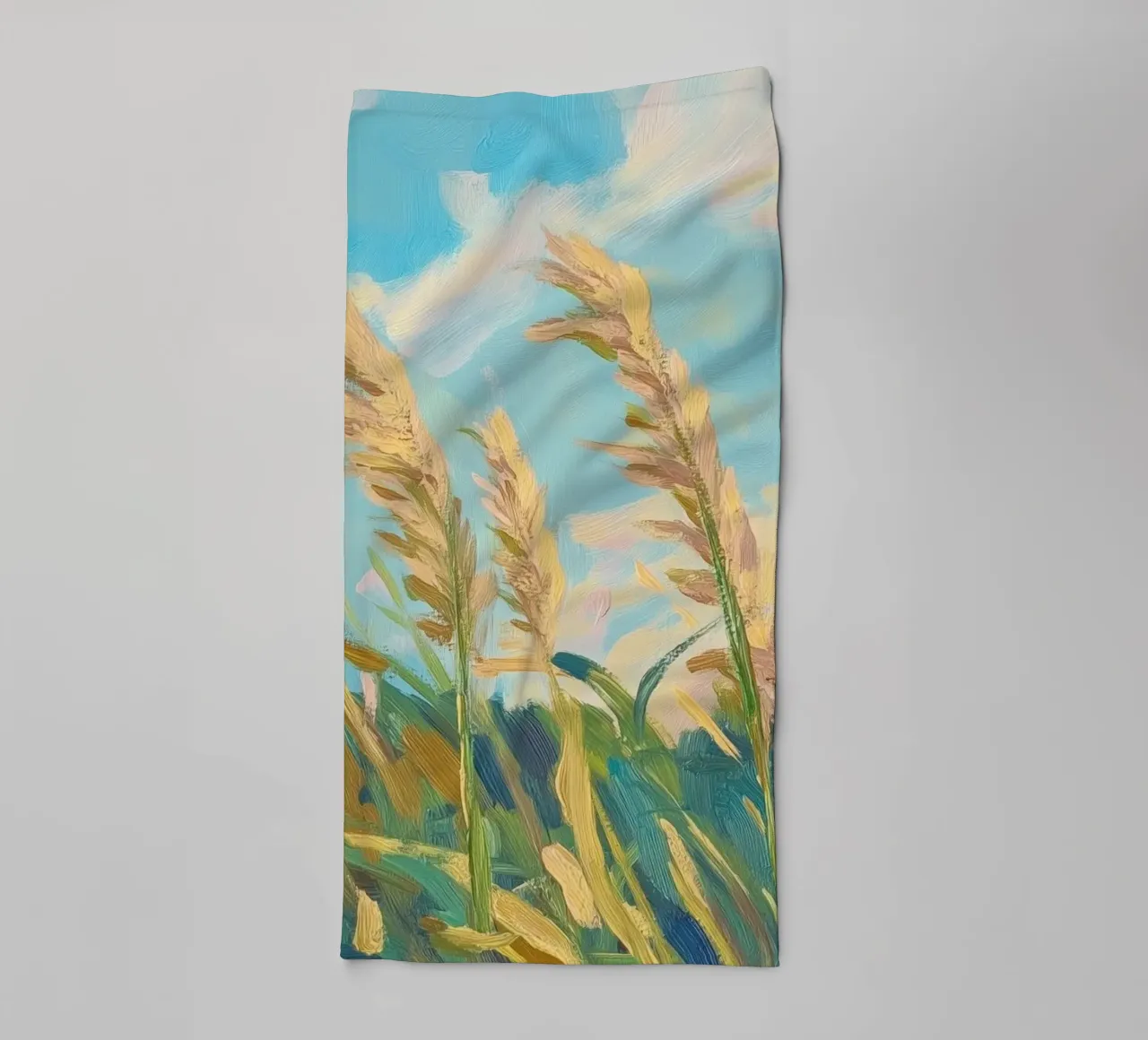 Champ de blé sous un ciel bleu clair serviette de bain de Melloi Art Print