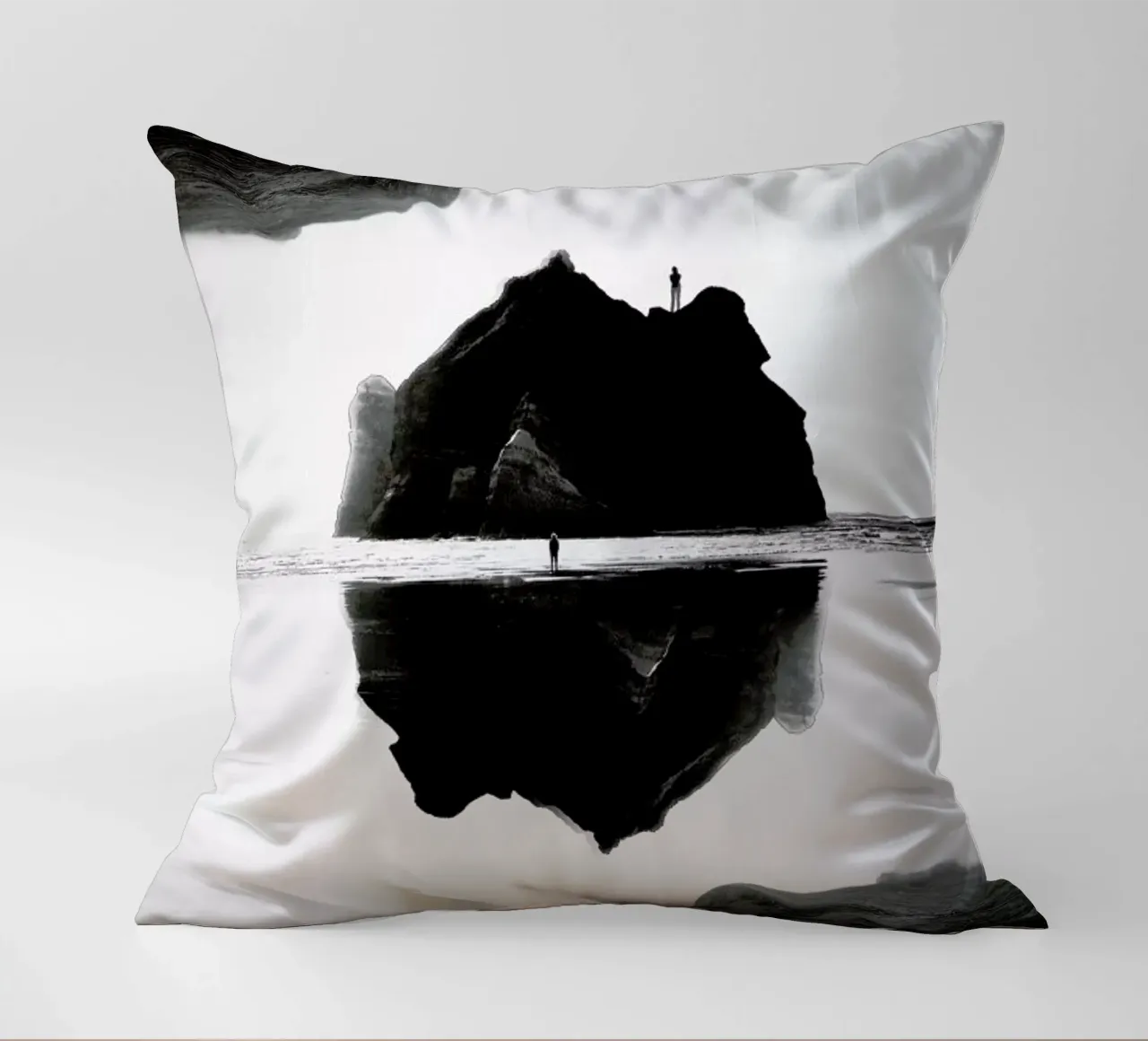 Black Isolation Island cuscino da Stoian Hitrov