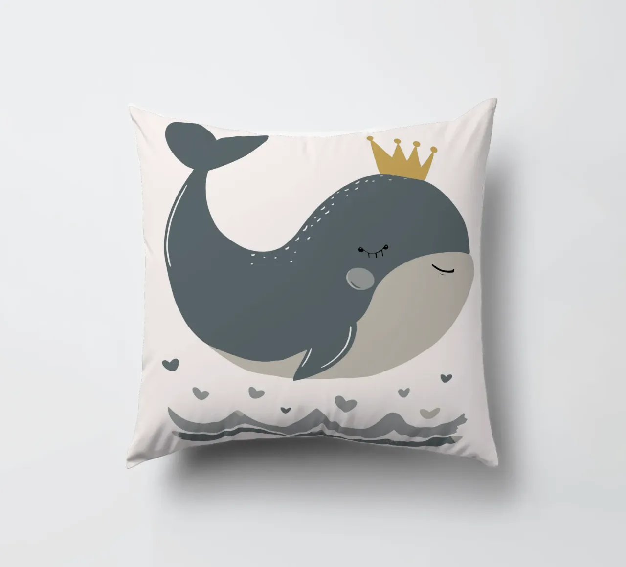 Balena con corona cuscino da KidzStudio