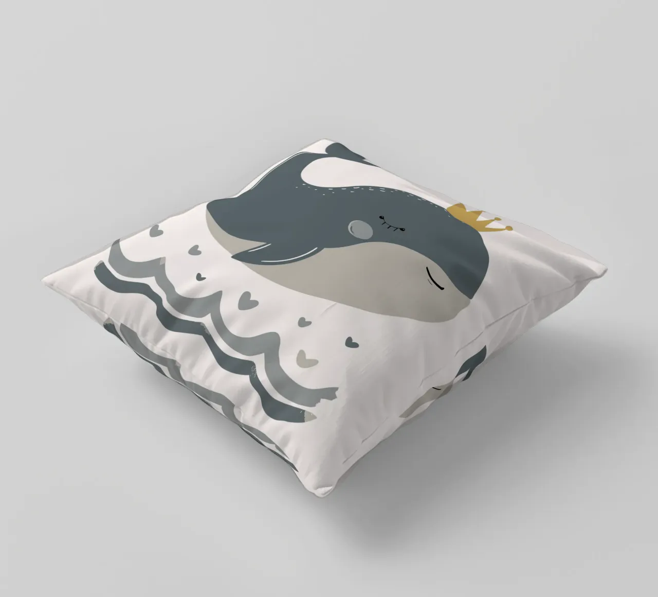 Balena con corona cuscino da KidzStudio