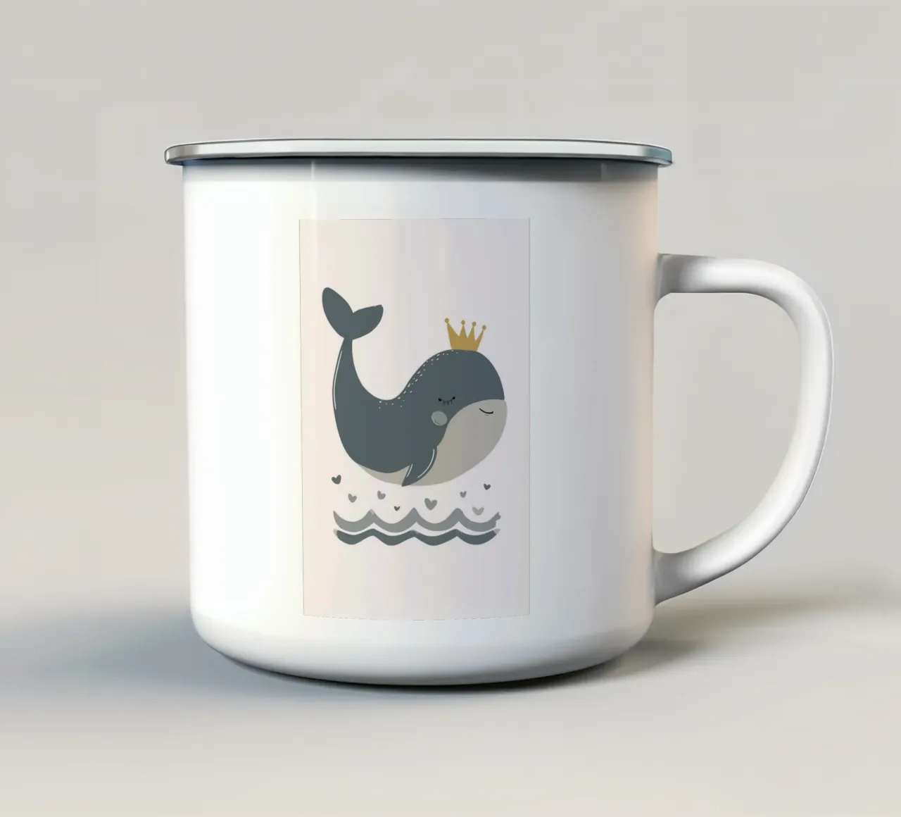 Balena con corona tazza in smalto da KidzStudio