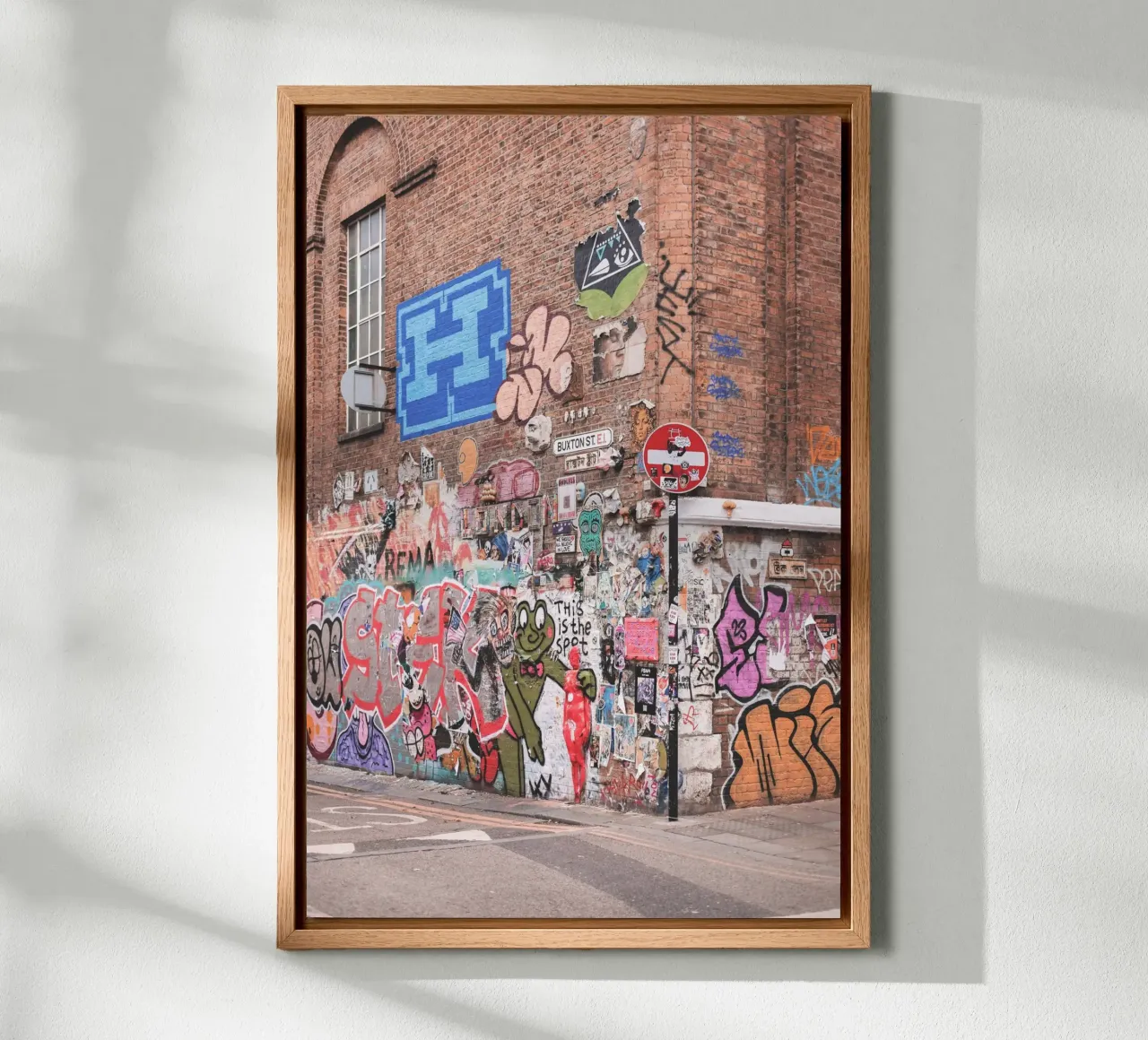 Londra, Inghilterra I Graffiti colorati di street art Shoreditch alluminio dibond da Julie Travel Photography