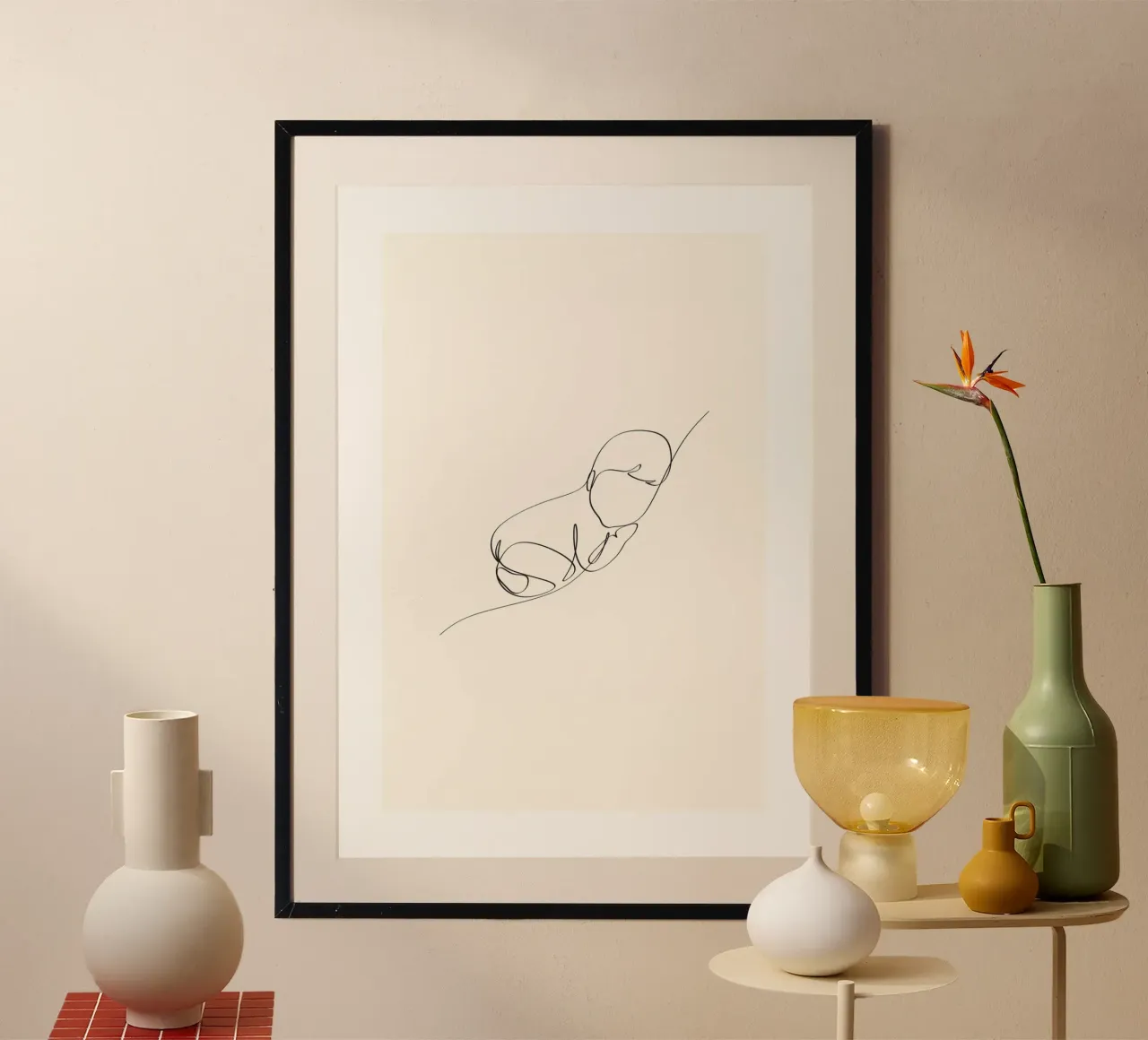 Bebé de una línea Beige poster con marco de plástico de KidzStudio