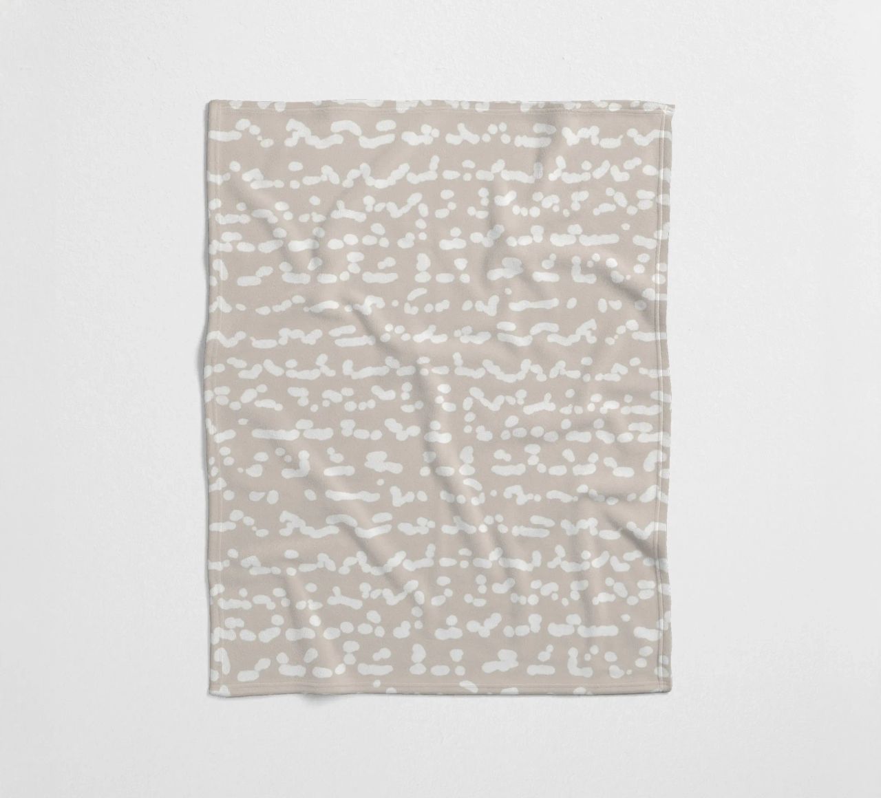 Scribbled Fuzzy Shapes | Neutral Abstract Minimalism Fleecedecke von sabidussi