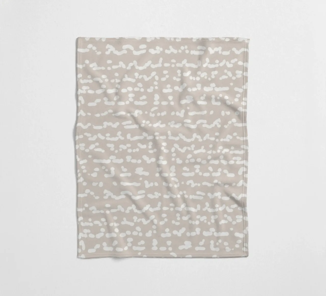 Scribbled Fuzzy Shapes | Neutral Abstract Minimalism Fleecedecke von sabidussi