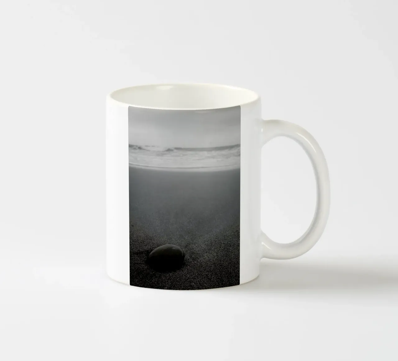 On the Horizon tazza in ceramica da Victoria Frost