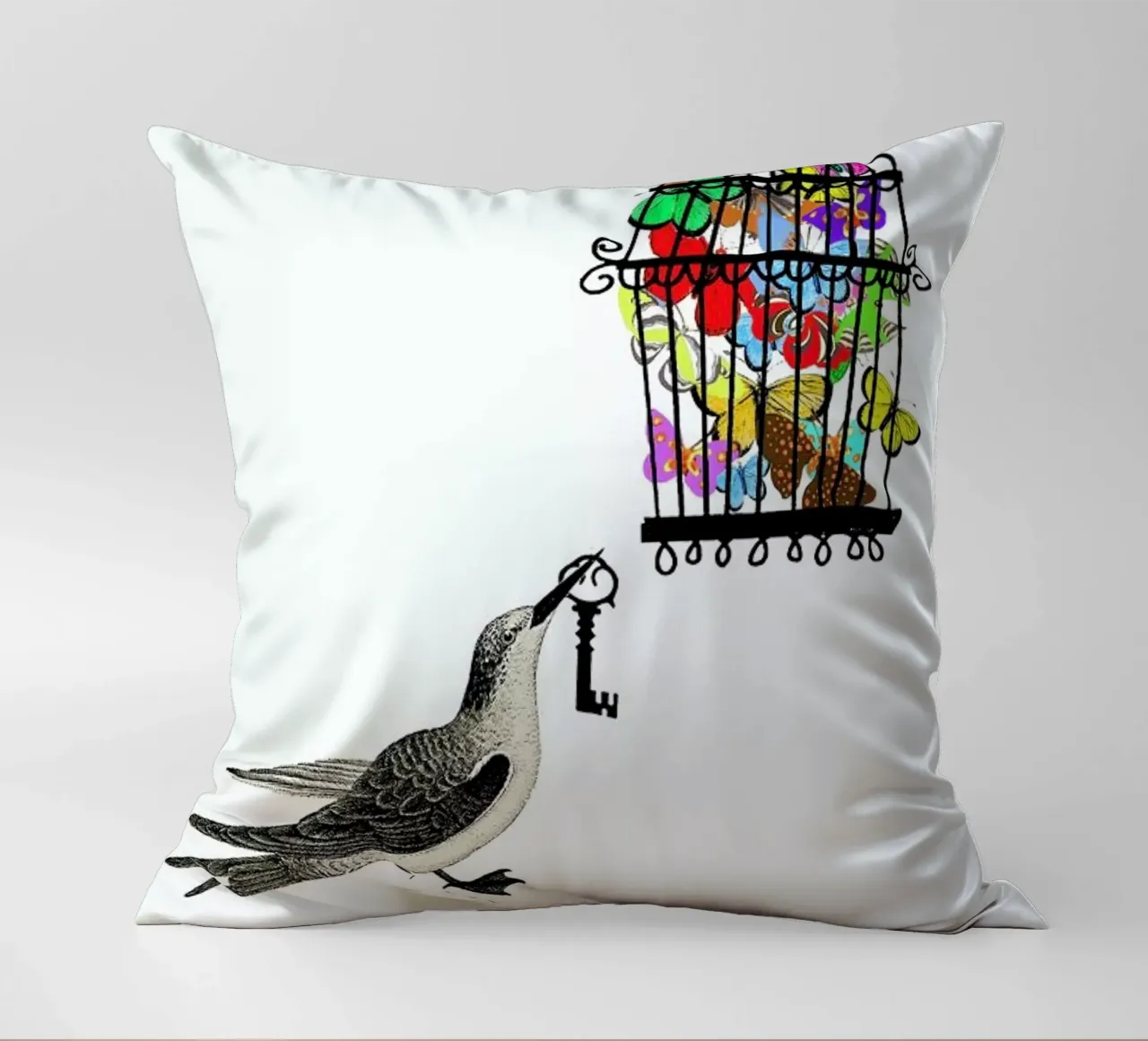 The bird has the key cojín de Rococco LA