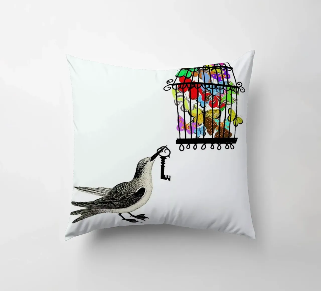The bird has the key cuscino da Rococco LA