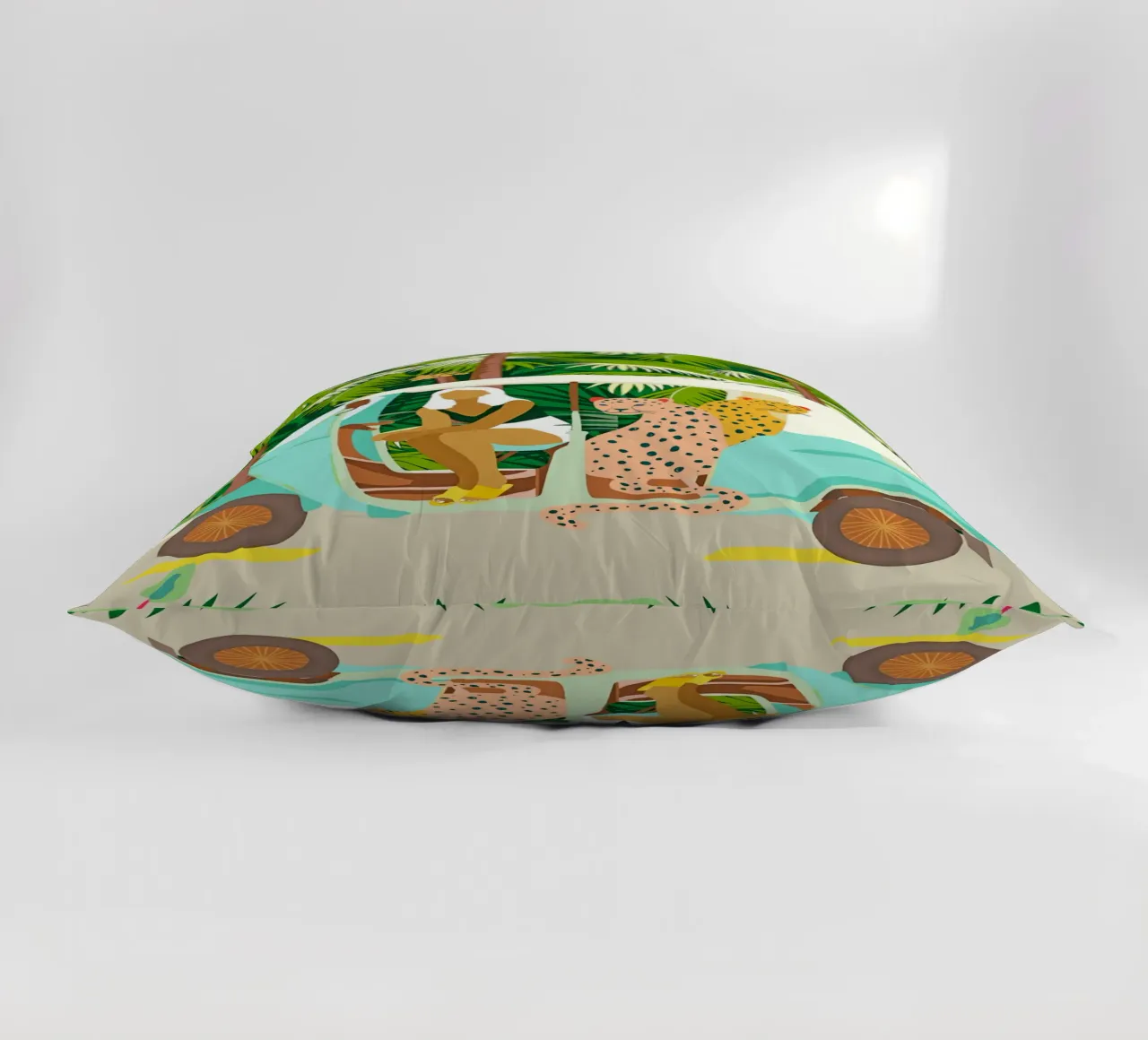 Giro in Rikshaw con i leopardi di Giava nella giungla tropicale di Bali cuscino da 83oranges