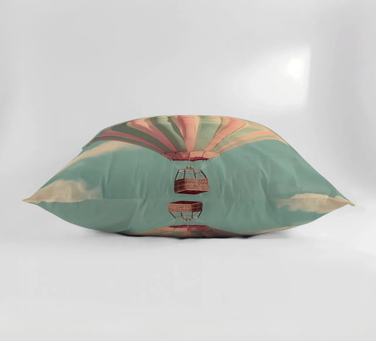 Su e via cuscino da KidzStudio