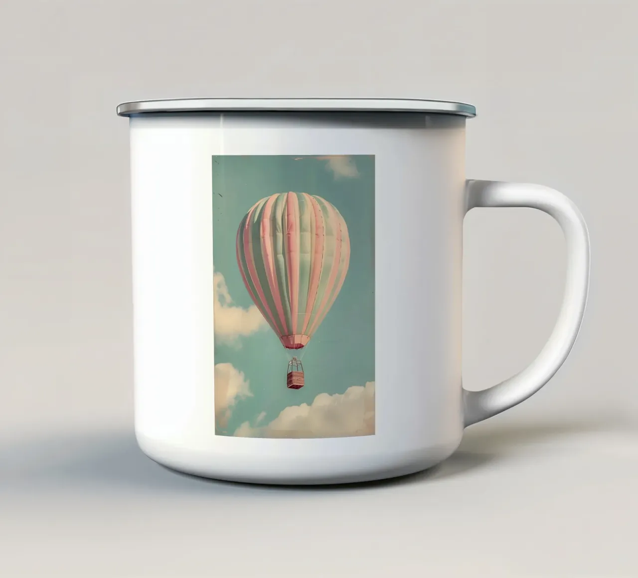 Su e via tazza in smalto da KidzStudio