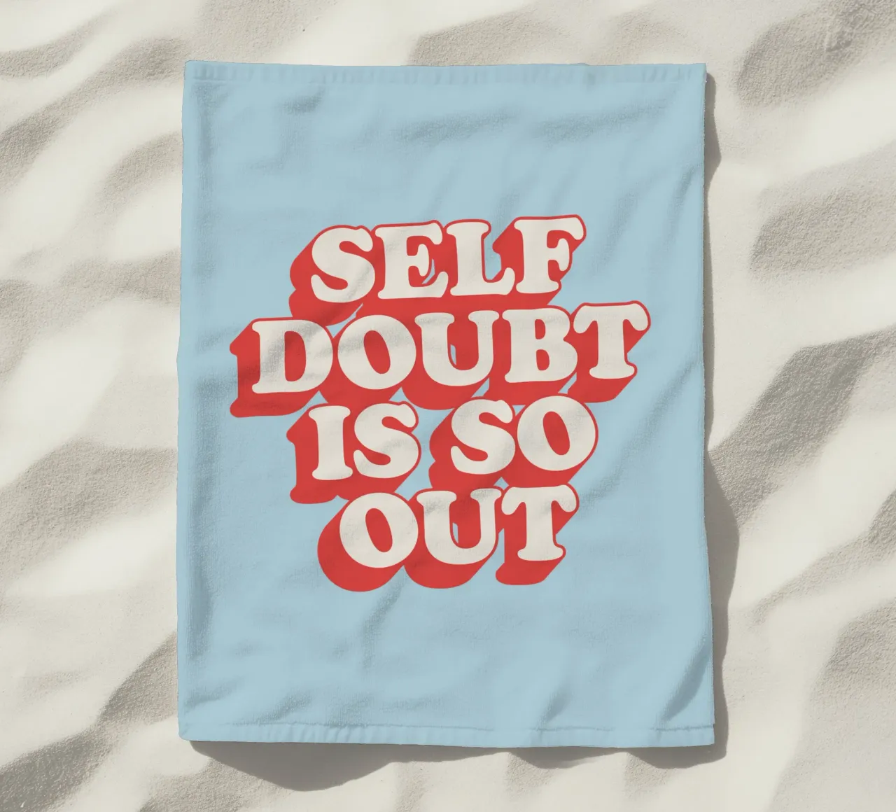 Il dubbio su se stessi è così fuori dal mondo Citazione Motivational Vibe telo mare da THE MOTIVATED TYPE